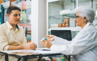 apthorp-pharmacy-Compounding-vs-Conventional-Which-Is-Right-For-Your-Health-Needs